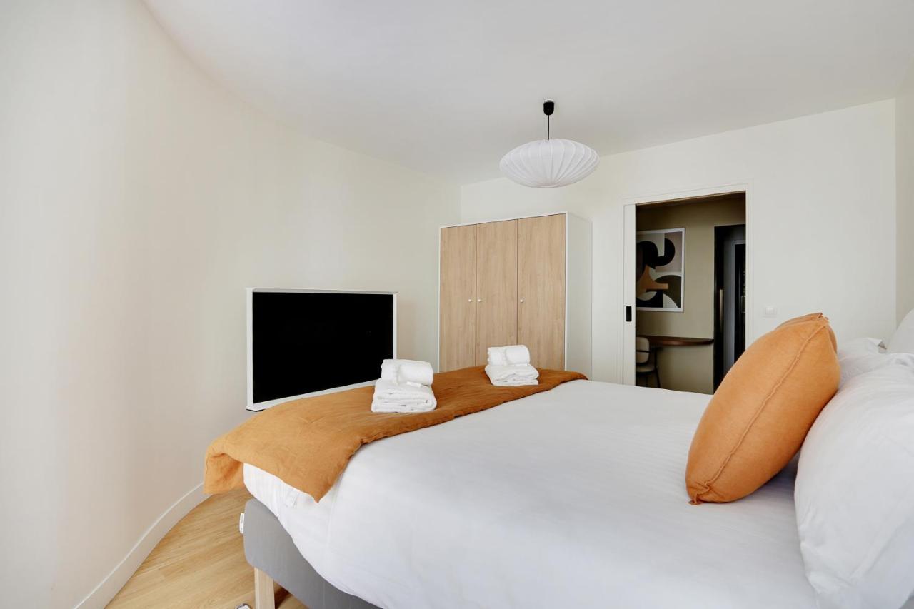 Pick A Flat's In Saint-germain - Rue De Sevres Parigi